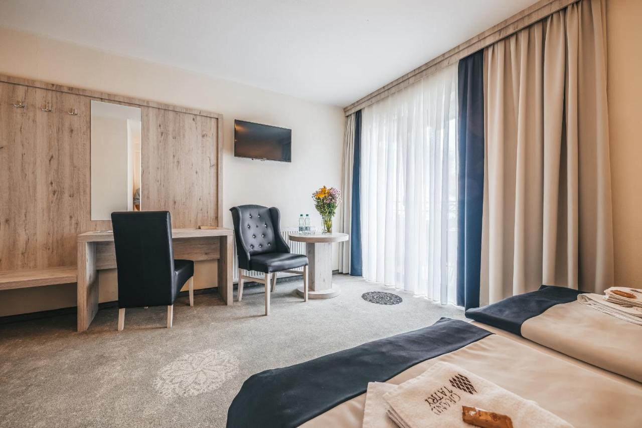 Grand Tatry - Miejsce Na Wyjatkowy Pobyt Dla Ciebie I Twojej Rodziny! - Sauna I Jacuzzi Wliczone W Cene Pobytu -10 Minut Pieszo Od Term Bania Bialka Tatrzanska Luaran gambar