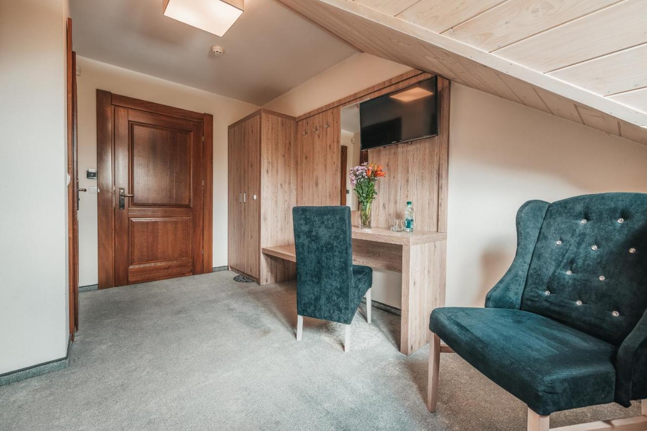 Grand Tatry - Miejsce Na Wyjatkowy Pobyt Dla Ciebie I Twojej Rodziny! - Sauna I Jacuzzi Wliczone W Cene Pobytu -10 Minut Pieszo Od Term Bania Bialka Tatrzanska Luaran gambar